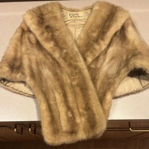 Conrad & Chandler 1965 Mink Fur Stole